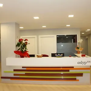 Aslyp 114 Pensionat Barcelona