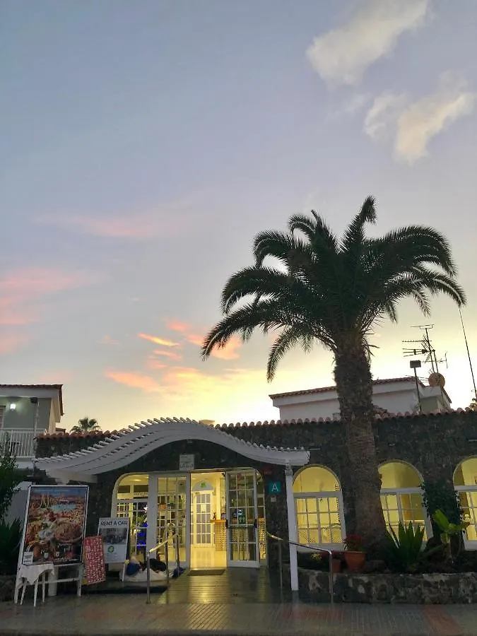 ** Üdülőközpont Bungalows Parque Nogal (Adults Only) Maspalomas  Spanyolország